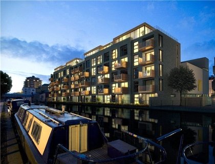 2 bedroom Flat for sale in Amberley Waterfront-List182