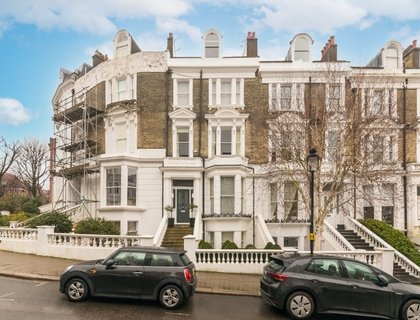 4 bedroom House for sale in Belsize Crescent-List1852