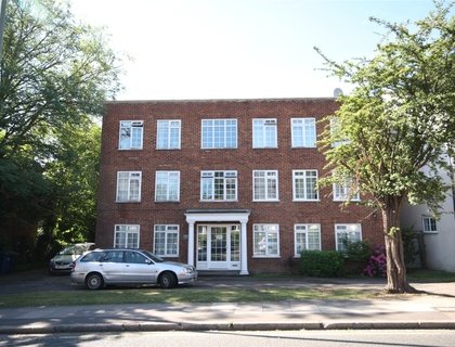 Blenheim Court, 68-70 Finchley Lane