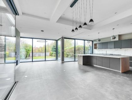 8 bedroom House for sale in Dartmouth Road-List1531
