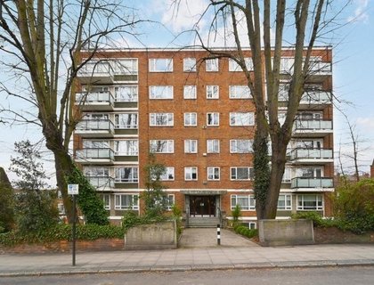 1 bedroom Flat for sale in Fairfax Road-List2065