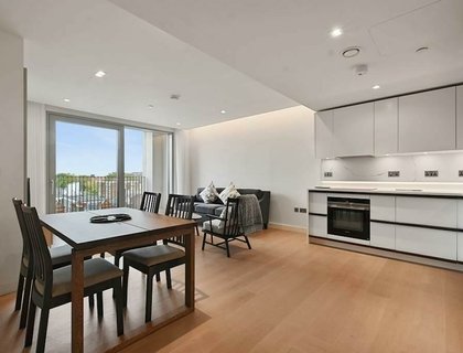 1 bedroom Flat for sale in Garrett Mansions-List1750