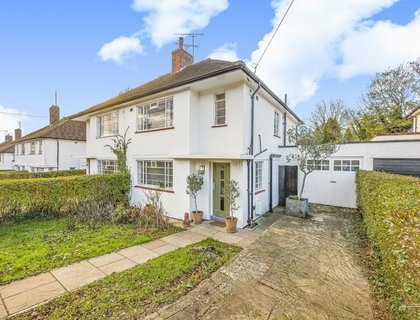 3 bedroom House for sale in Ludlow Way-List1963