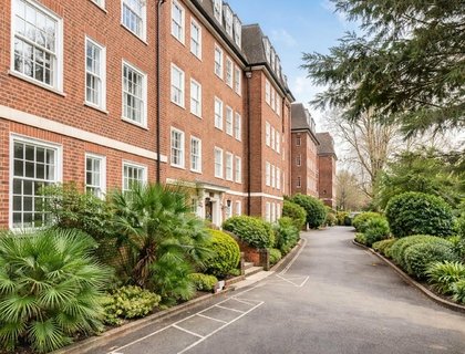 2 bedroom Flat for sale in Prince Arthur Road-List2041