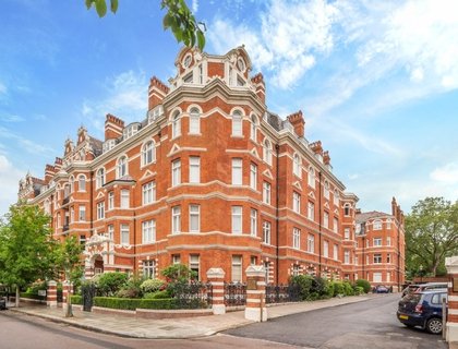 3 bedroom Flat for sale in St Marys Mansions-List1520