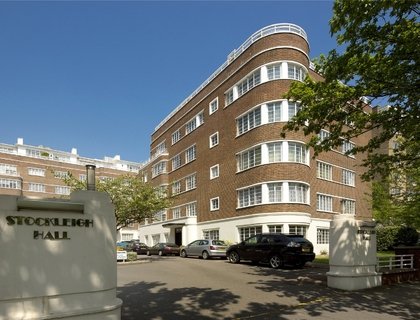 3 bedroom Flat for sale in Stockleigh Hall-List503
