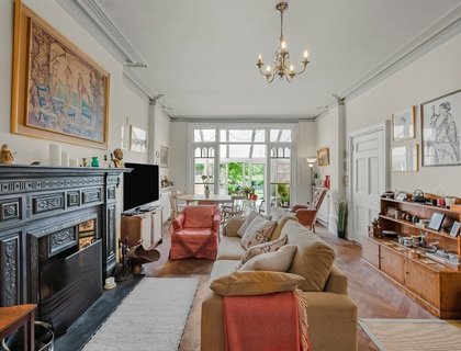 3 bedroom Flat for sale in The Avenue-List1866