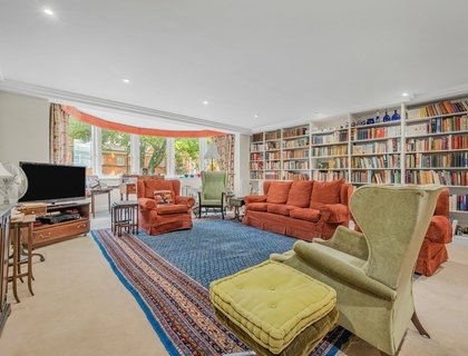 2 bedroom Flat for sale in Westfield-List1933