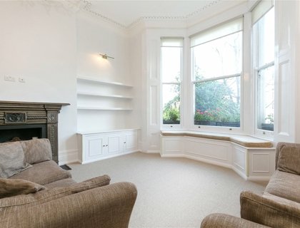 2 bedroom Flat to rent in Abbey Road-List591