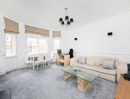 2 bedroom Flat to rent in Aberdeen Court-List1129
