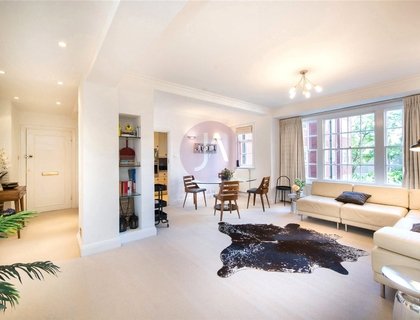 3 bedroom Flat to rent in Apsley House-List810