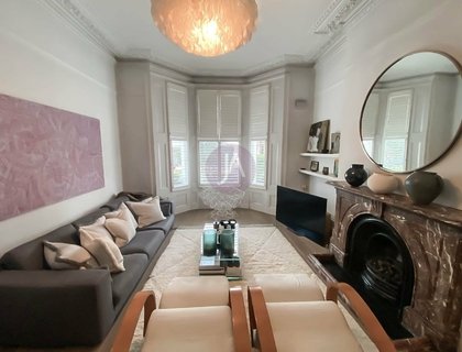 1 bedroom Flat to rent in Bassett Road-List2019