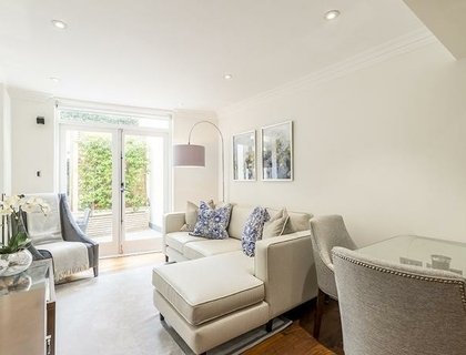 1 bedroom Flat to rent in Garden House-List1599