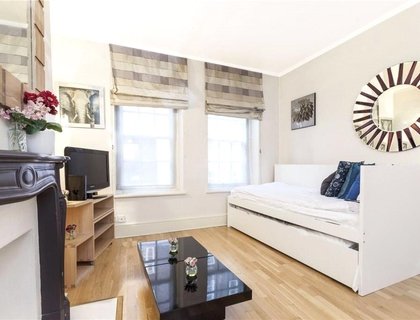 1 bedroom Flat to rent in Garrick House-List782