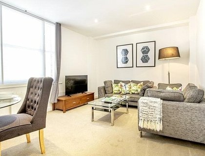 Hill Street, London, Mayfair, W1J