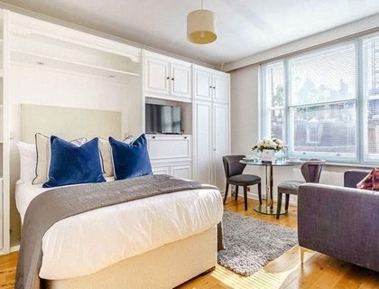 Flat to rent in Hill Street-List1334