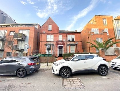 1 bedroom Flat to rent in Lithos Road-List1320