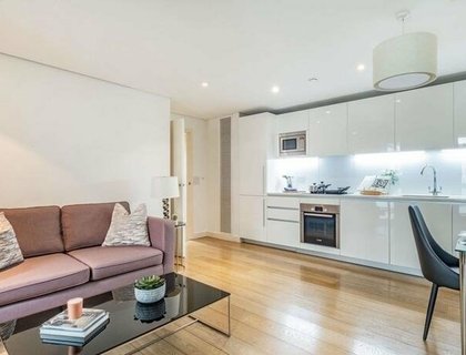 1 bedroom Flat,Newhome to rent in Merchant Square East-List1883