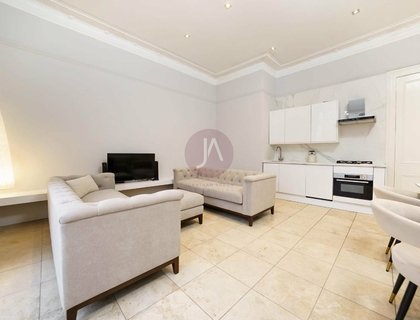 1 bedroom Flat to rent in Palace Gardens Terrace-List1995