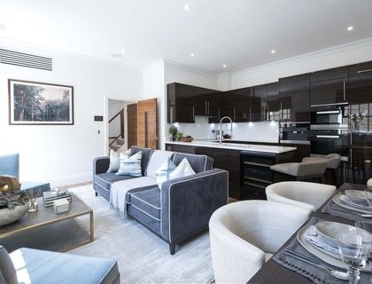 3 bedroom Flat to rent in Palace Wharf-List927