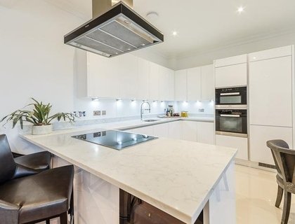 2 bedroom Flat to rent in Palace Wharf-List1535