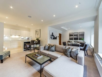 2 bedroom Flat to rent in Palace Wharf-List925