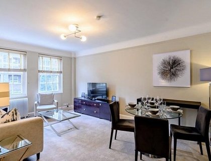 2 bedroom Flat to rent in Pelham Court-List917