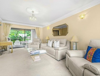 2 bedroom Flat to rent in Spencer Court-List1979