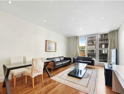 2 bedroom Flat,Newhome to rent in Westcliffe Apartments-List771